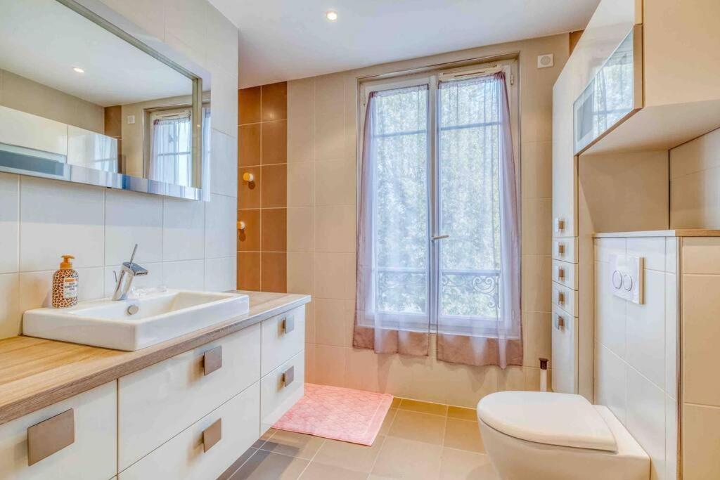 Villa Saint-Mard - King Size Bed - 10Min Aeroport Cdg 25Min Paris By Train Buitenkant foto